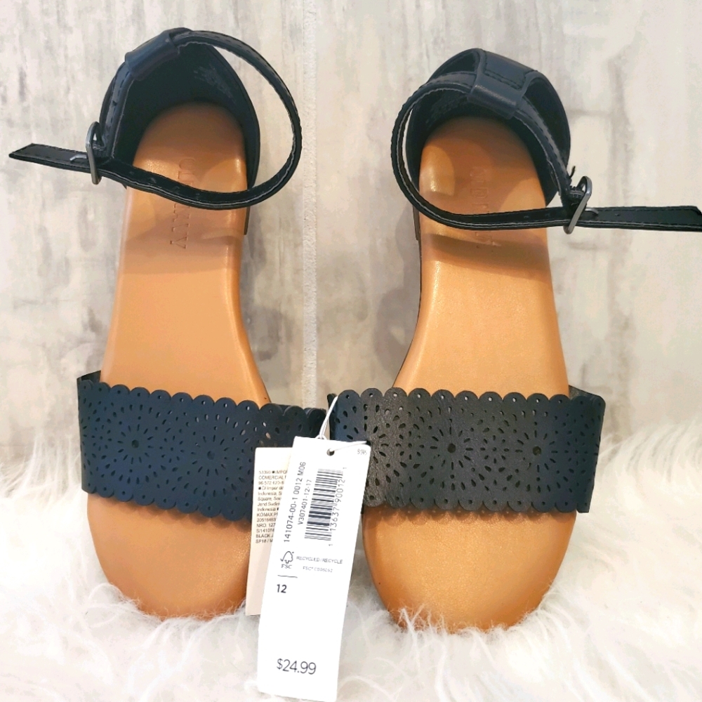 Little girls black sandals